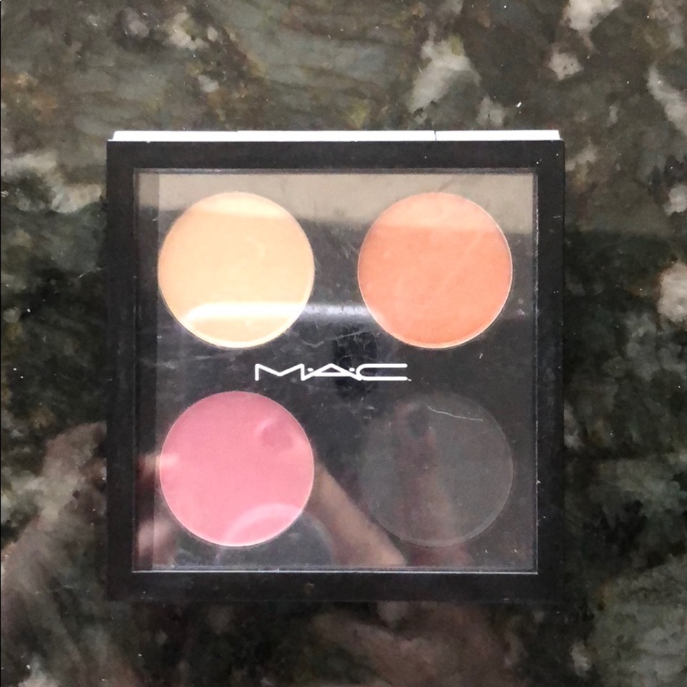 MAC eyeshadow quad pink orange black beige